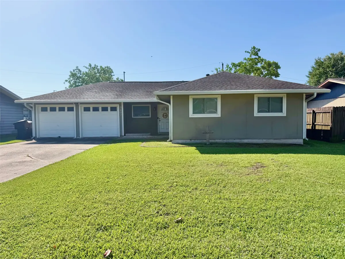 3407 Avenue N, Nederland, TX 77627 - #1