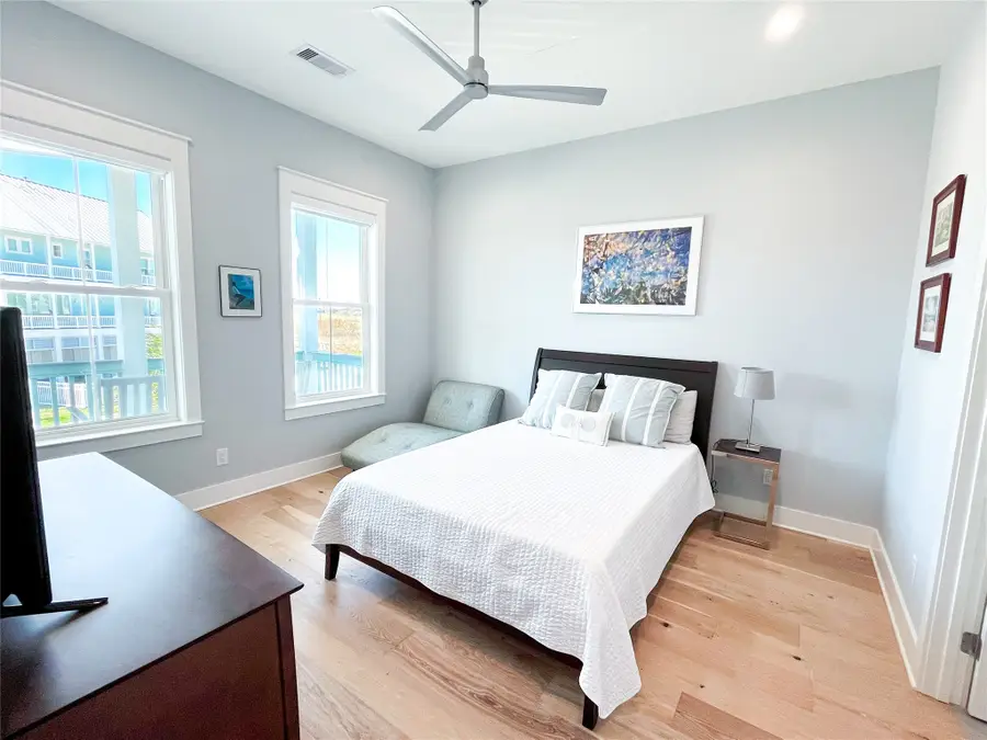 70 Grand Beach Boulevard, Galveston, TX 77550 - Image #3