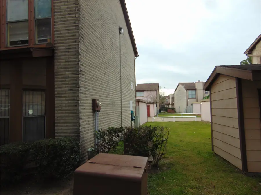 12300 Brookglade Circle #74, Houston, TX 77099 - Image #2