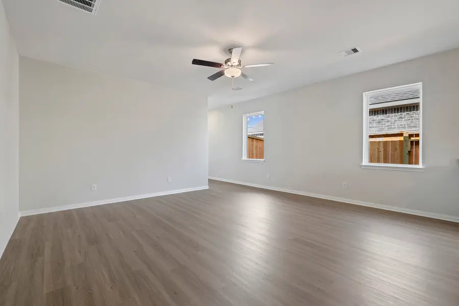 2530 Green Jasper Drive, Iowa Colony, TX 77583 - Image #2