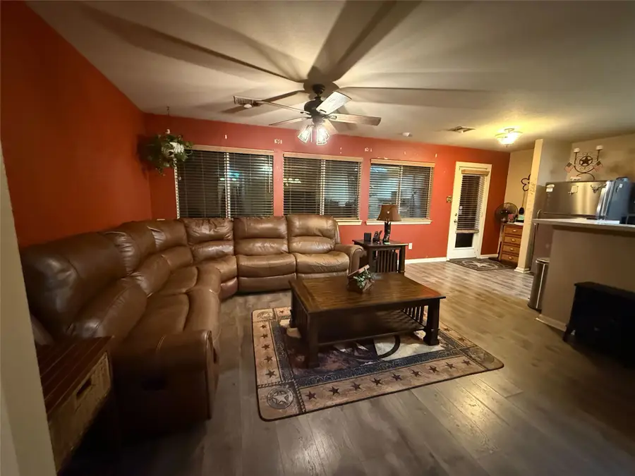 17435 Typhoon Way, Crosby, TX 77532 - Image #2