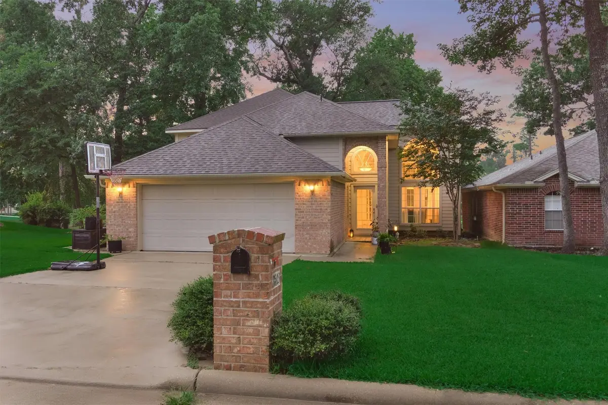 3503 Country Club Boulevard, Montgomery, TX 77356 - #1