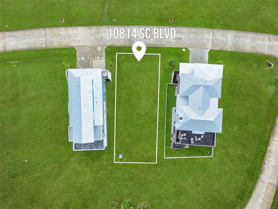 10814 Sweetwater Cove Boulevard, Galveston, TX 77554 - Image #2