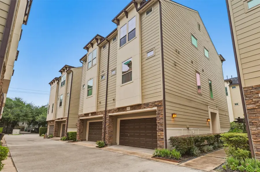 2411 Beall Street, Houston, TX 77008 - #2