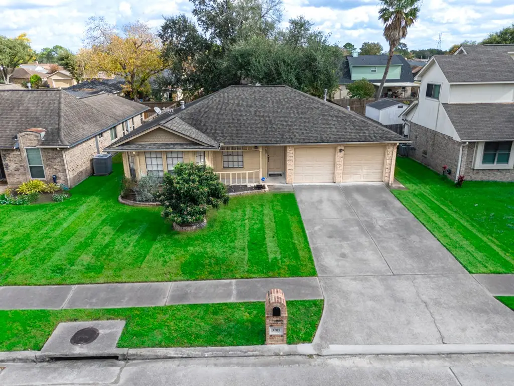 3707 Pine Cone Trail, Pasadena, TX 77505 - #1
