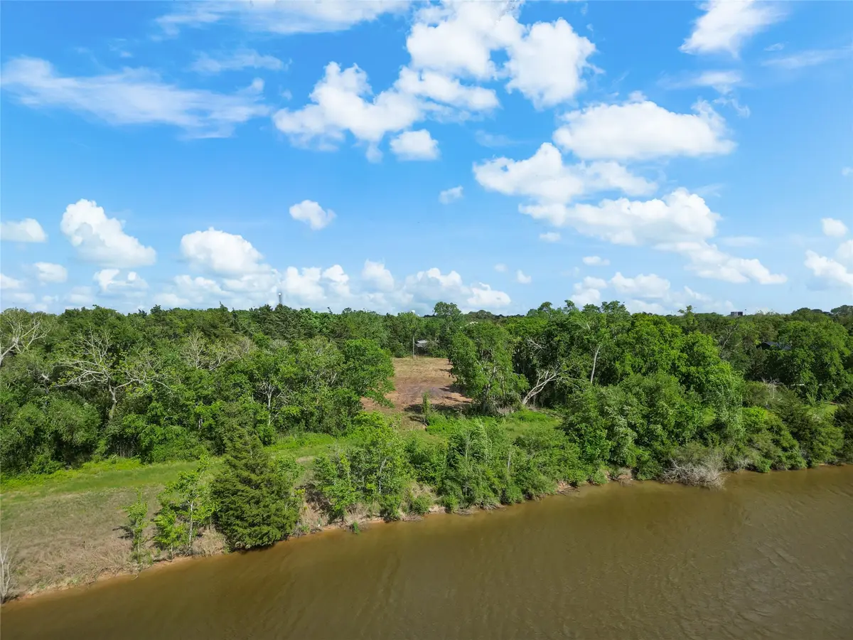 9204 Neville, Hitchcock, TX 77563 - Image #1