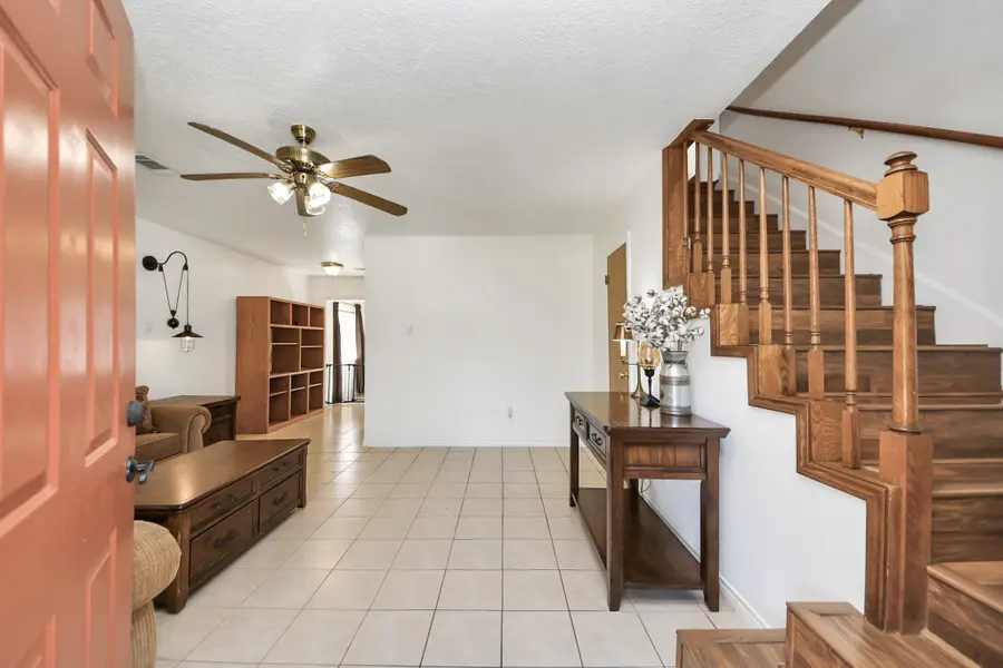 5102 Pepper Mill Street, Baytown, TX 77521 - Image #2