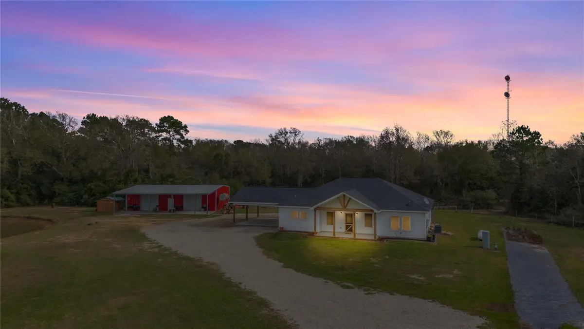 757 County Road 109, Devers, TX 77538 - Image #1