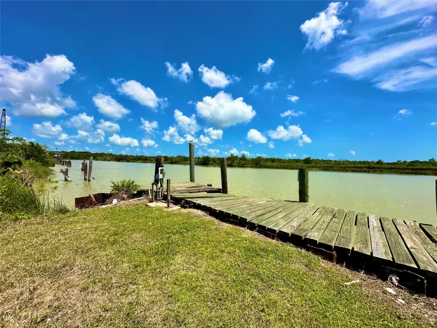 0 West Bayshore, Oak Island, TX 77514 - #2