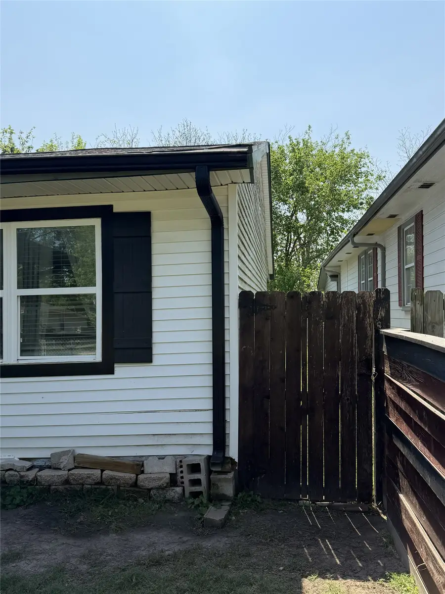 4710 9th Street, Bacliff, TX 77518 - #3