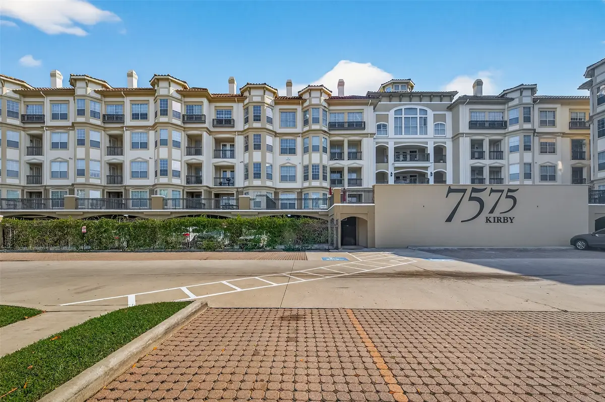 7575 Kirby Drive #1303, Houston, TX 77030 - Image #1