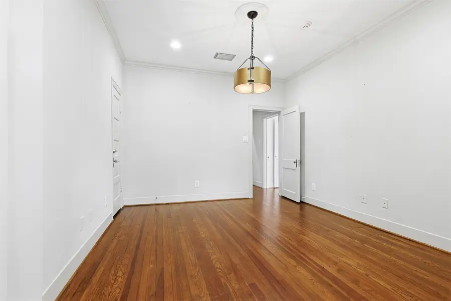 1311 Peden Street, Houston, TX 77006 - Image #2