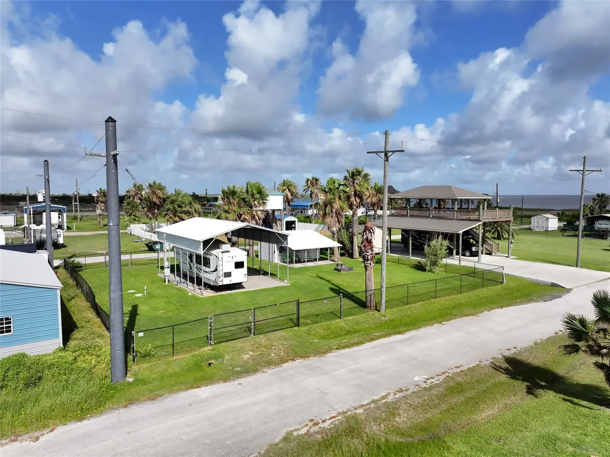 1021 N Church Street, Gilchrist, TX 77617 - #1
