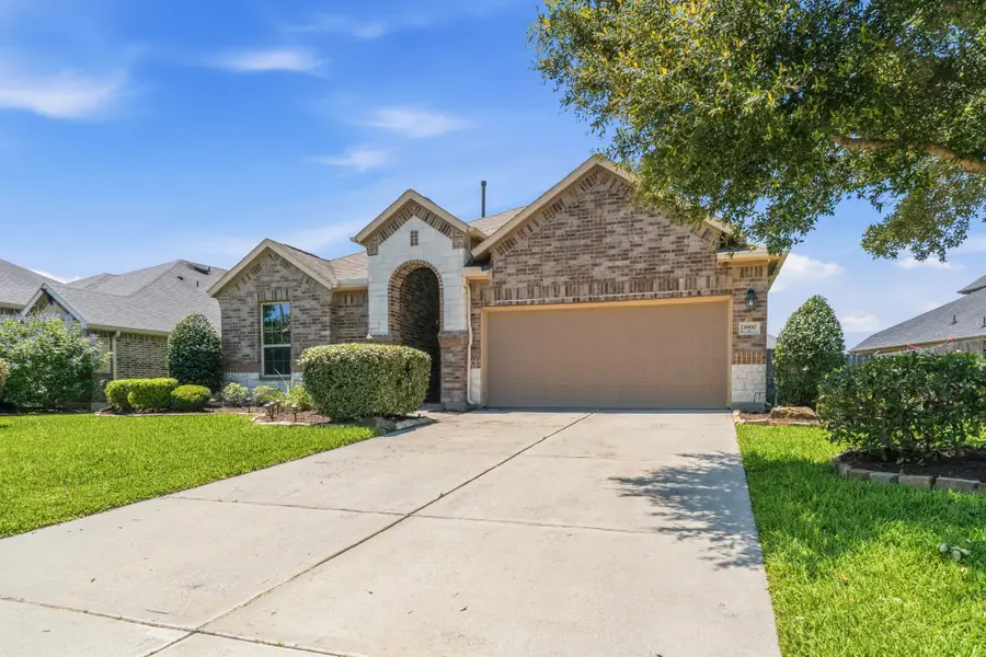 3900 Enchanted Timbers Lane, Spring, TX 77386 - #3
