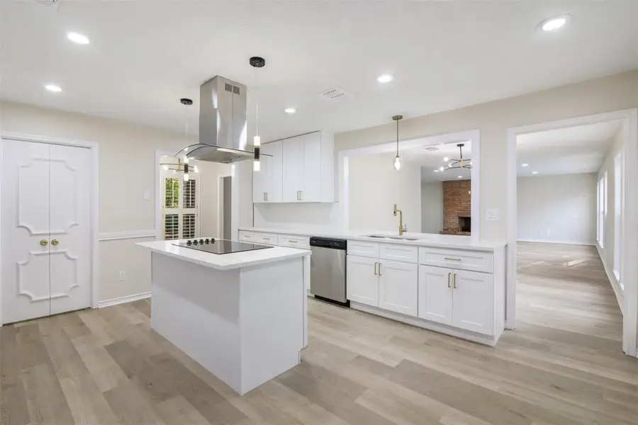 6903 Vinewood Circle, Houston, TX 77088 - #3