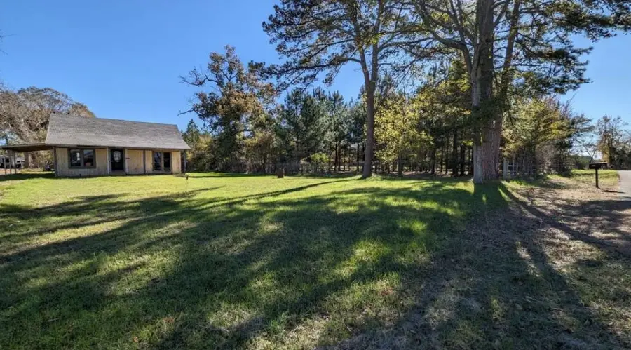 235 County Road 1407, Jacksonville, TX 75766 - Image #2