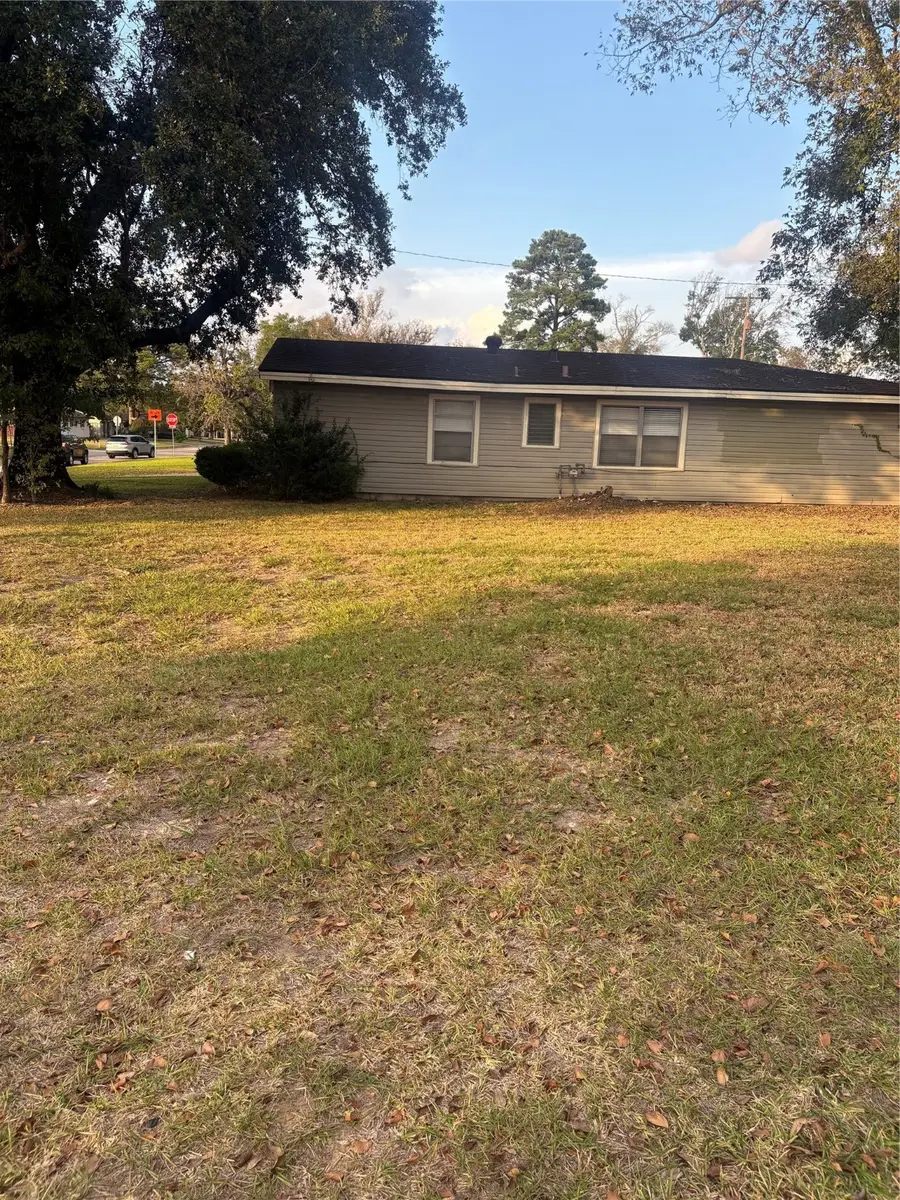 160 Sparrow Way, Beaumont, TX 77707 - Image #2