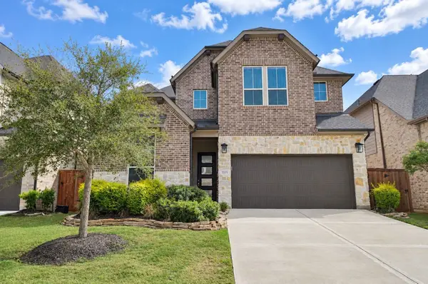7335 Rolling Grove Lane, Fulshear, TX 77441