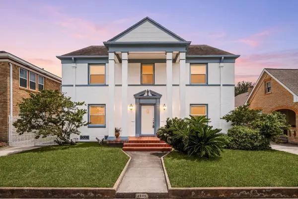 4309 Ursuline Street, Galveston, TX 77550