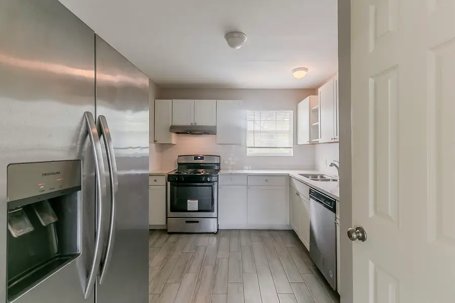 5009 Bataan Road, Houston, TX 77033 - #3