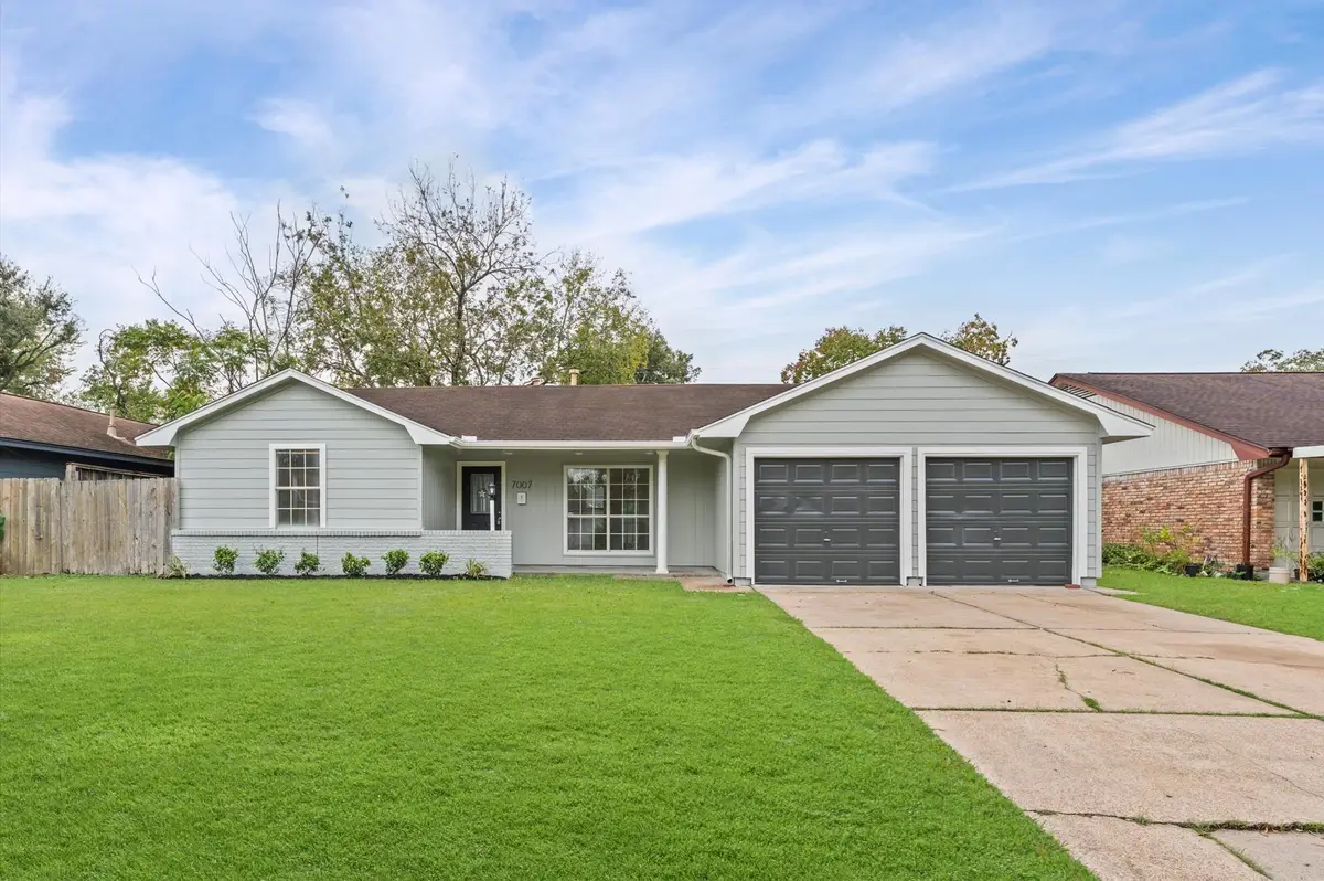7007 Carvel Lane, Houston, TX 77074 - Image #1