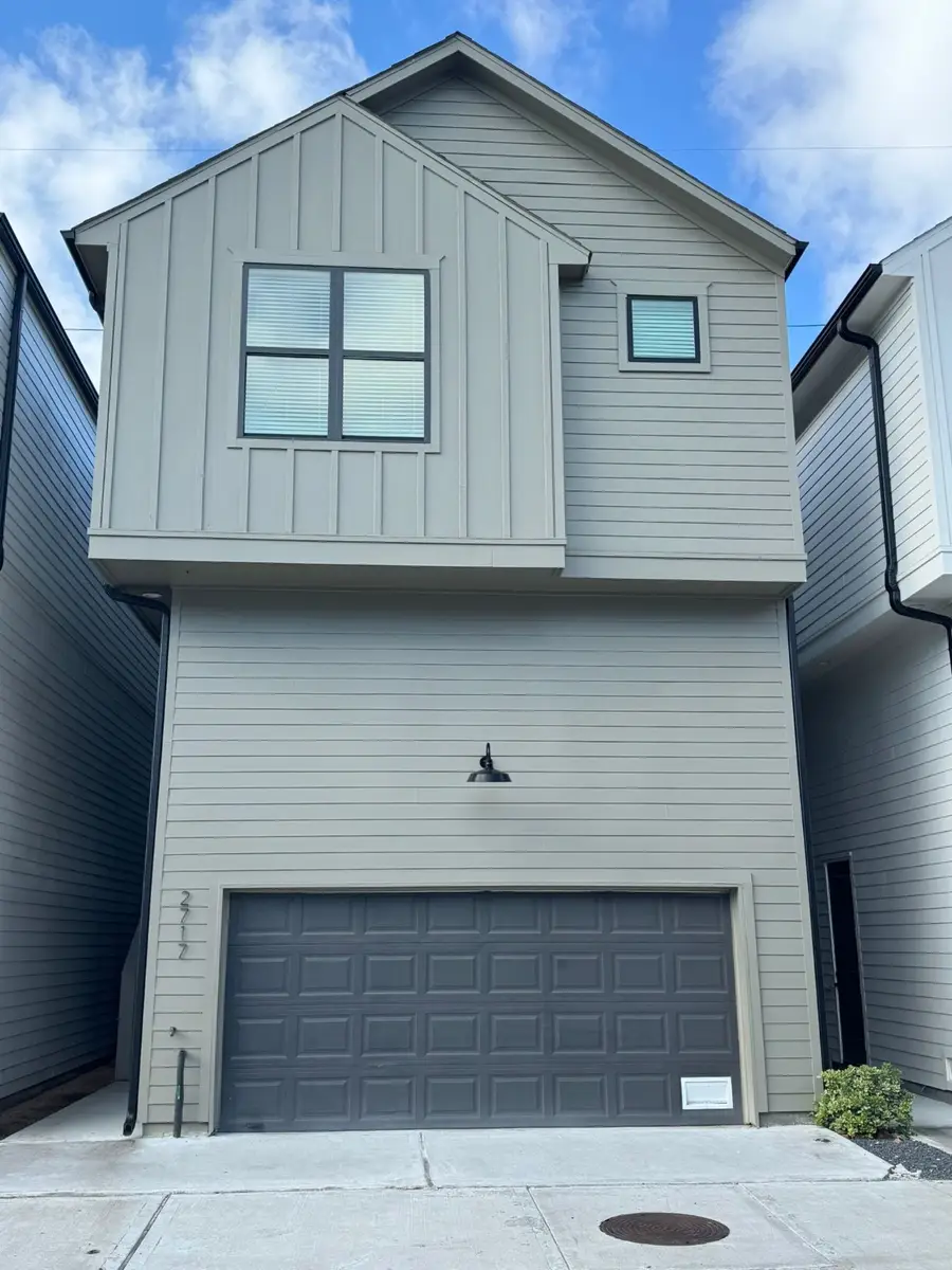 2717 Oakwood Crest Lane, Houston, TX 77018 - Image #3