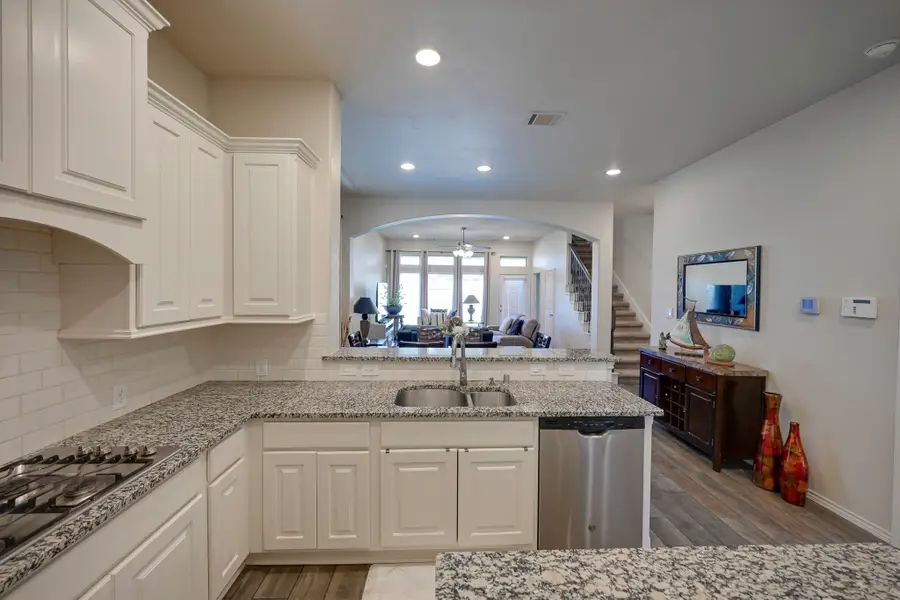 29126 Brooks Valley Drive, Fulshear, TX 77441 - Image #3