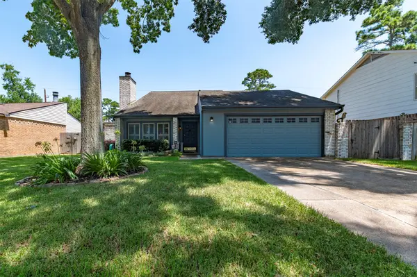 8710 Storm Wood Street, Houston, TX 77040
