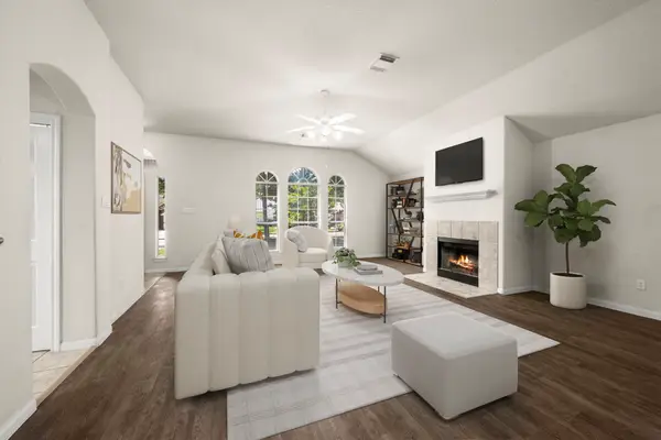 3226 Woodwind Road, Montgomery, TX 77356