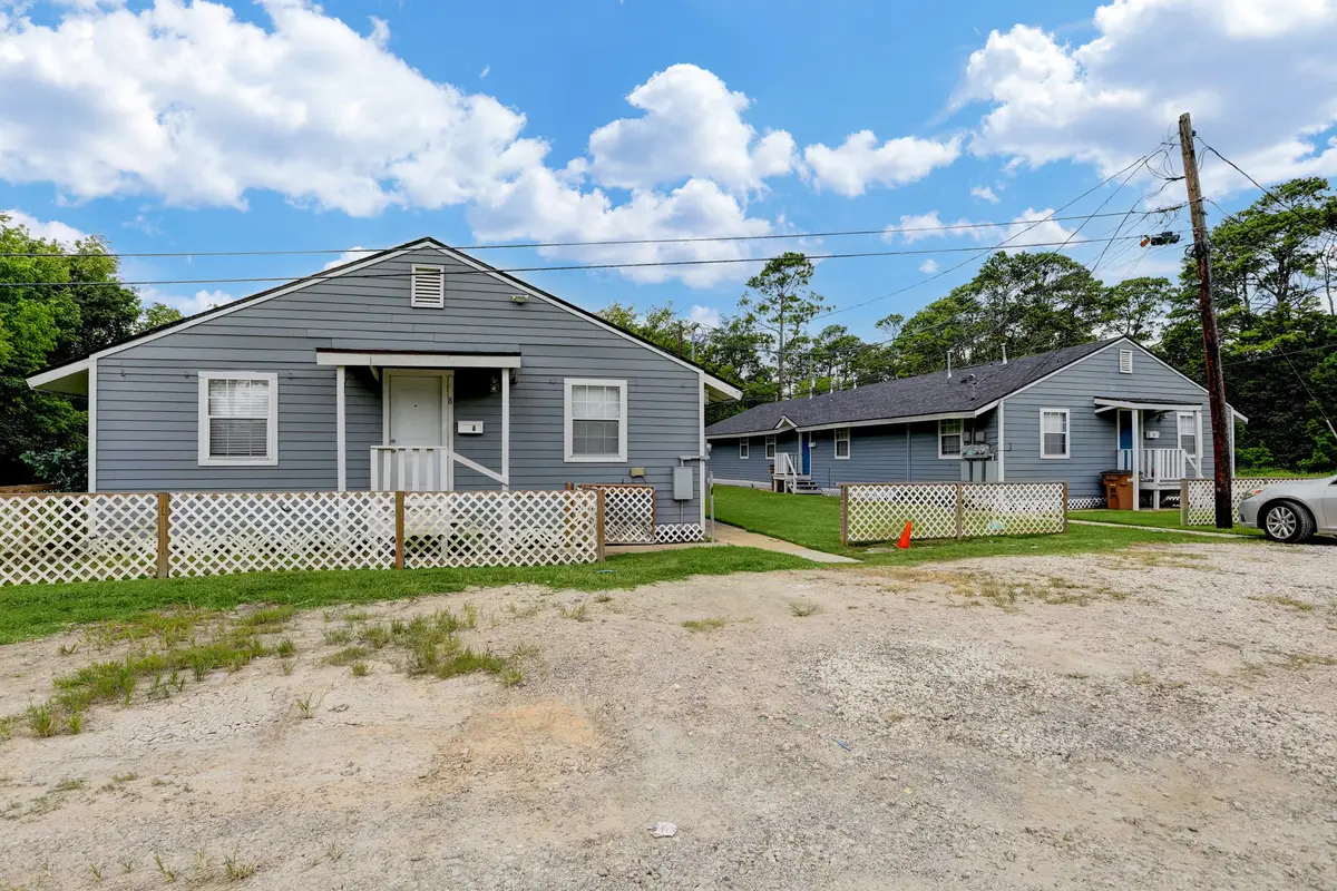 2322 Central Street, Dickinson, TX 77539 - Image #1