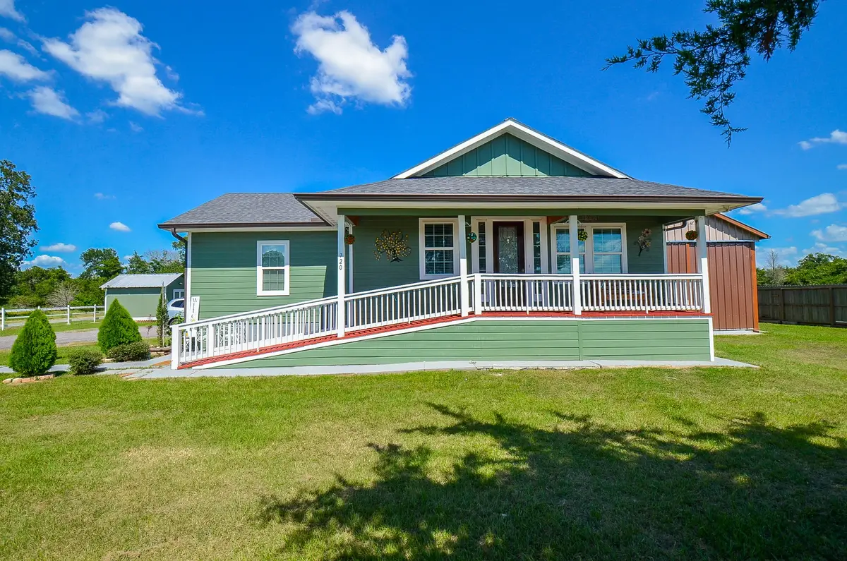 720 24th Street, Hempstead, TX 77445 - #1