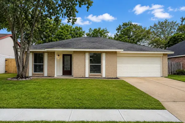 7610 Western Oak Lane, Houston, TX 77040