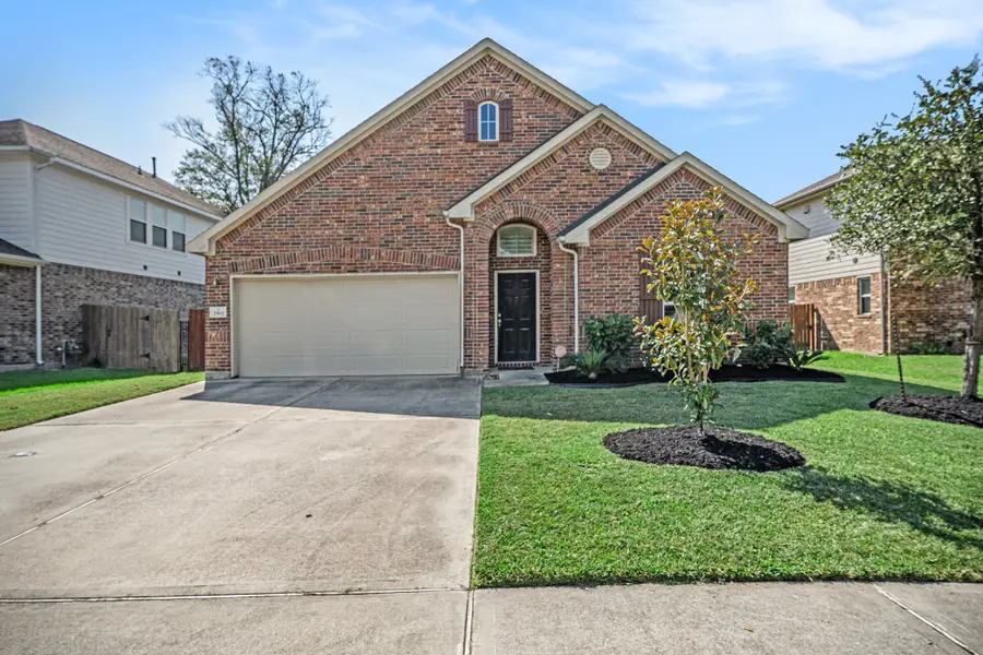2502 Bay Hill Drive, Baytown, TX 77523 - Image #2