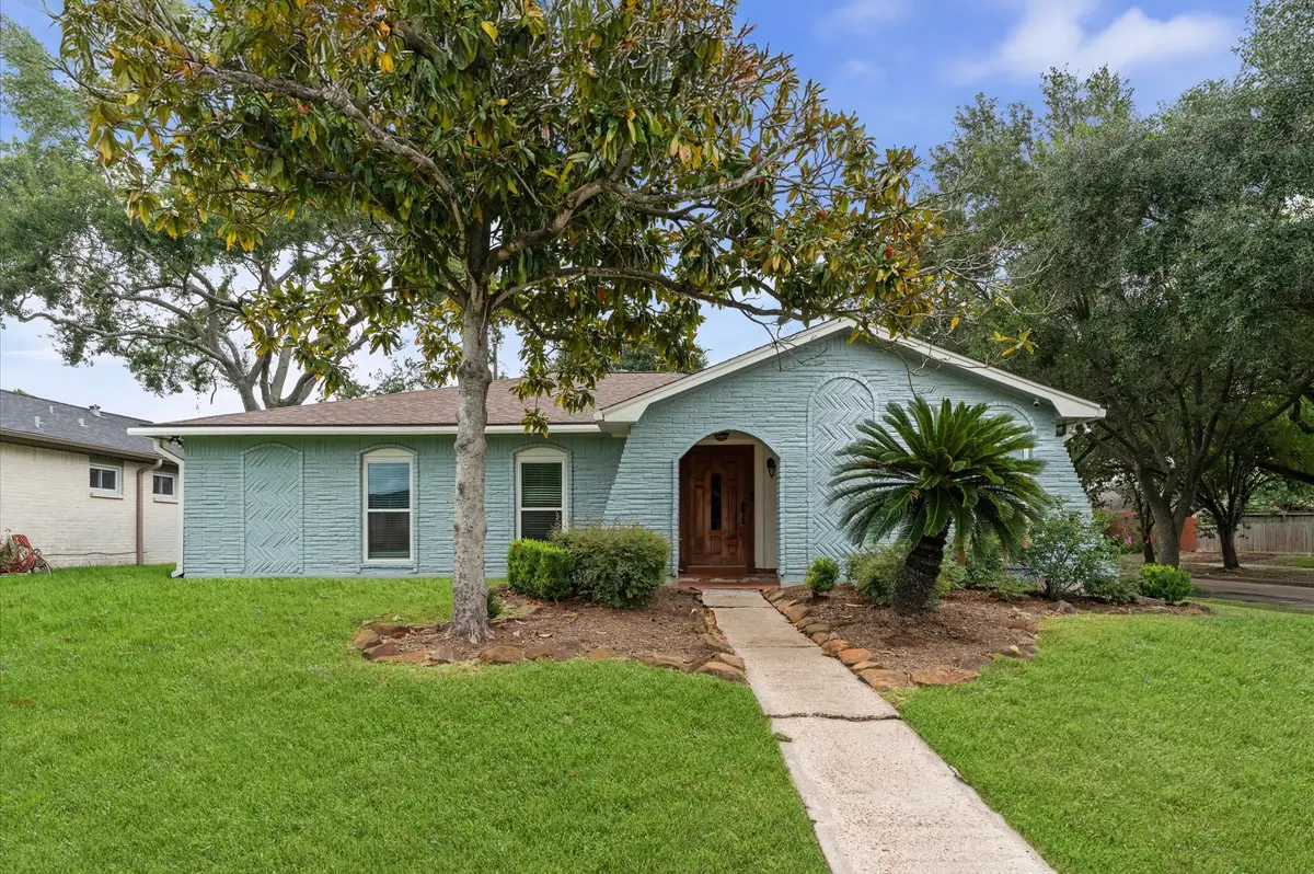 9002 Grape Street, Houston, TX 77036 - Image #1