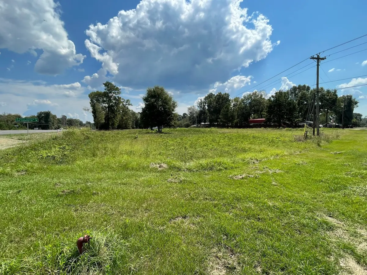 00 Country Charm, Livingston, TX 77351 - Image #1