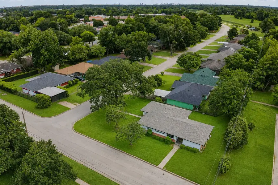 6602 Reed Road, Houston, TX 77087 - #3