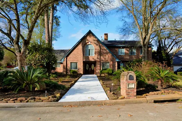 8303 Acapulco Cove Drive, Humble, TX 77346