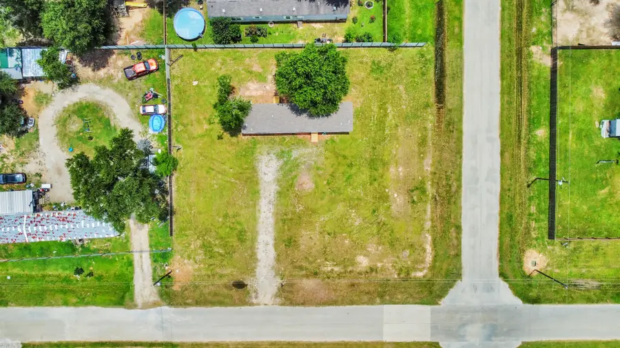 2134 County Road 5017, Cleveland, TX 77327 - #2