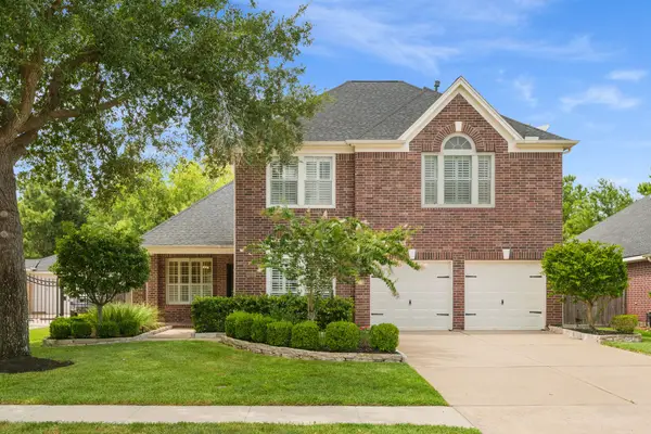 13743 Sherburn Manor Drive, Cypress, TX 77429