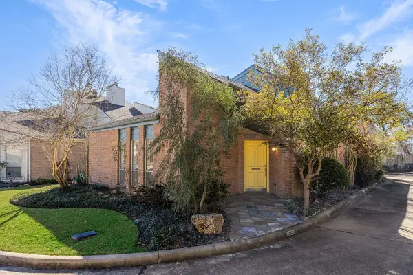 1856 S Gessner Road, Houston, TX 77063