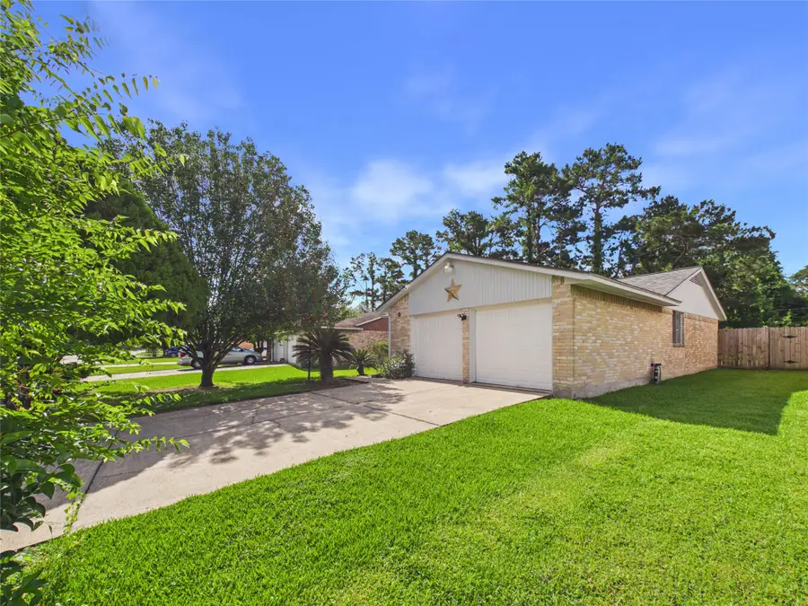 11622 Crystalwood Drive, Houston, TX 77013 - #2