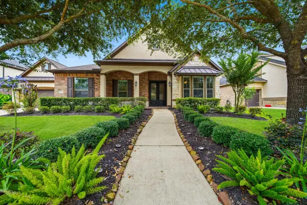 18 Prato Park Drive, Missouri City, TX 77459