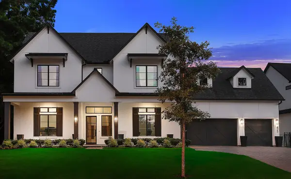 425 N Copa Palm Loop, Montgomery, TX 77316