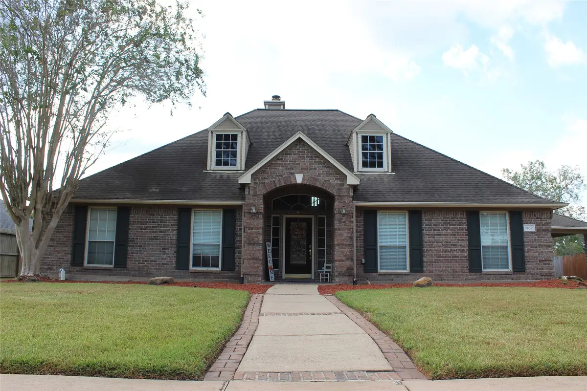 1107 Glenshannon Avenue, Friendswood, TX 77546 - #1
