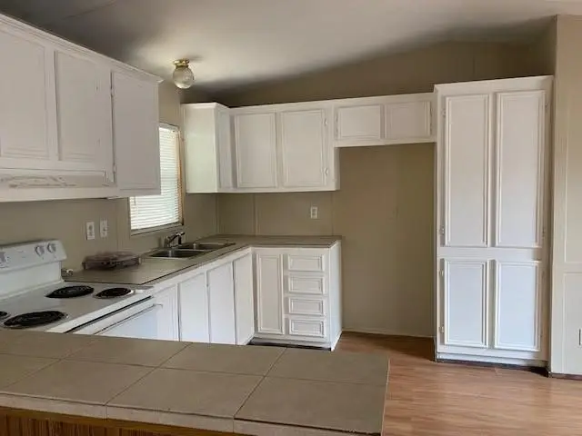 13062 Pine Trail Court, Willis, TX 77318 - Image #2