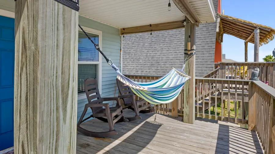 1110 Treaty Drive, Surfside Beach, TX 77541 - Image #2