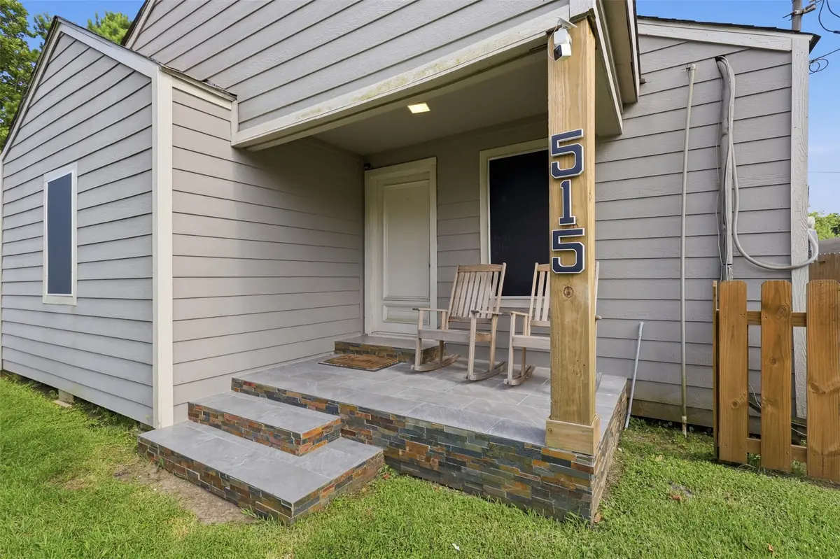 515 Riggs Street, Baytown, TX 77520 - #1
