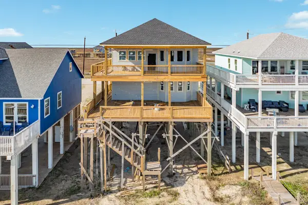 8020 Bluewater Hwy, Freeport, TX 77541