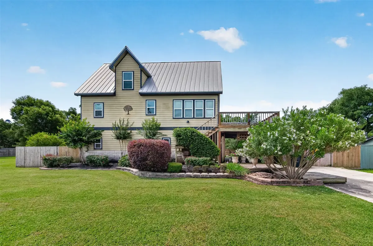 421 N Shady Lane, La Porte, TX 77571 - #1