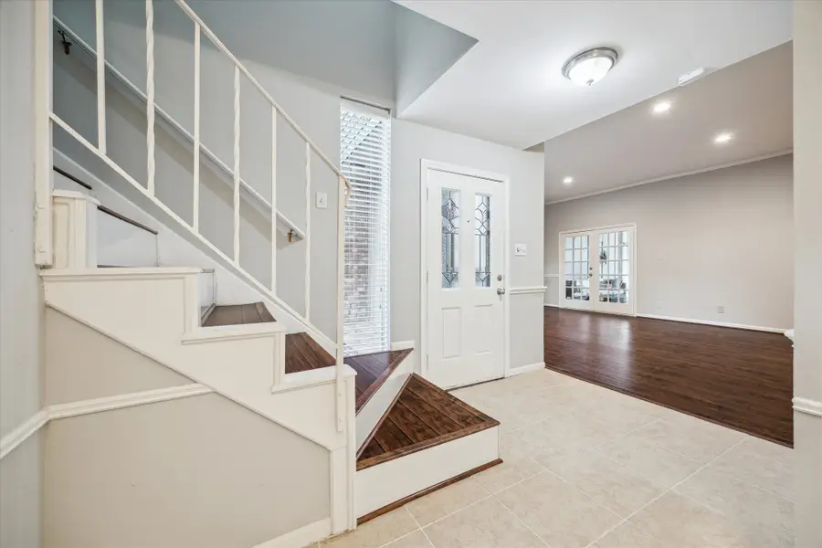 15004 Kimberley Court, Houston, TX 77079 - Image #2